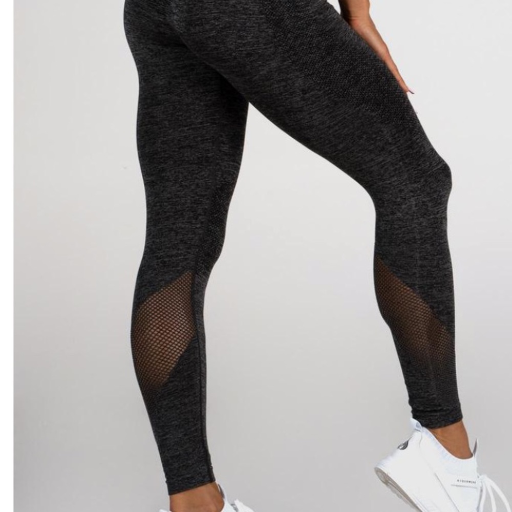 Seamless leggings